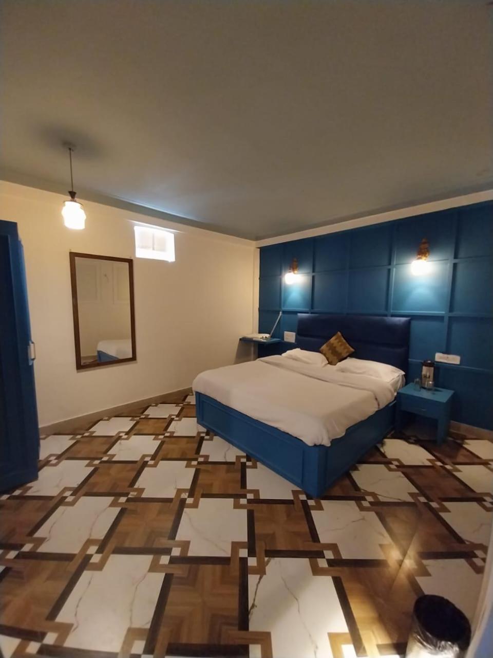 Hotel The Mussoorie International Buitenkant foto
