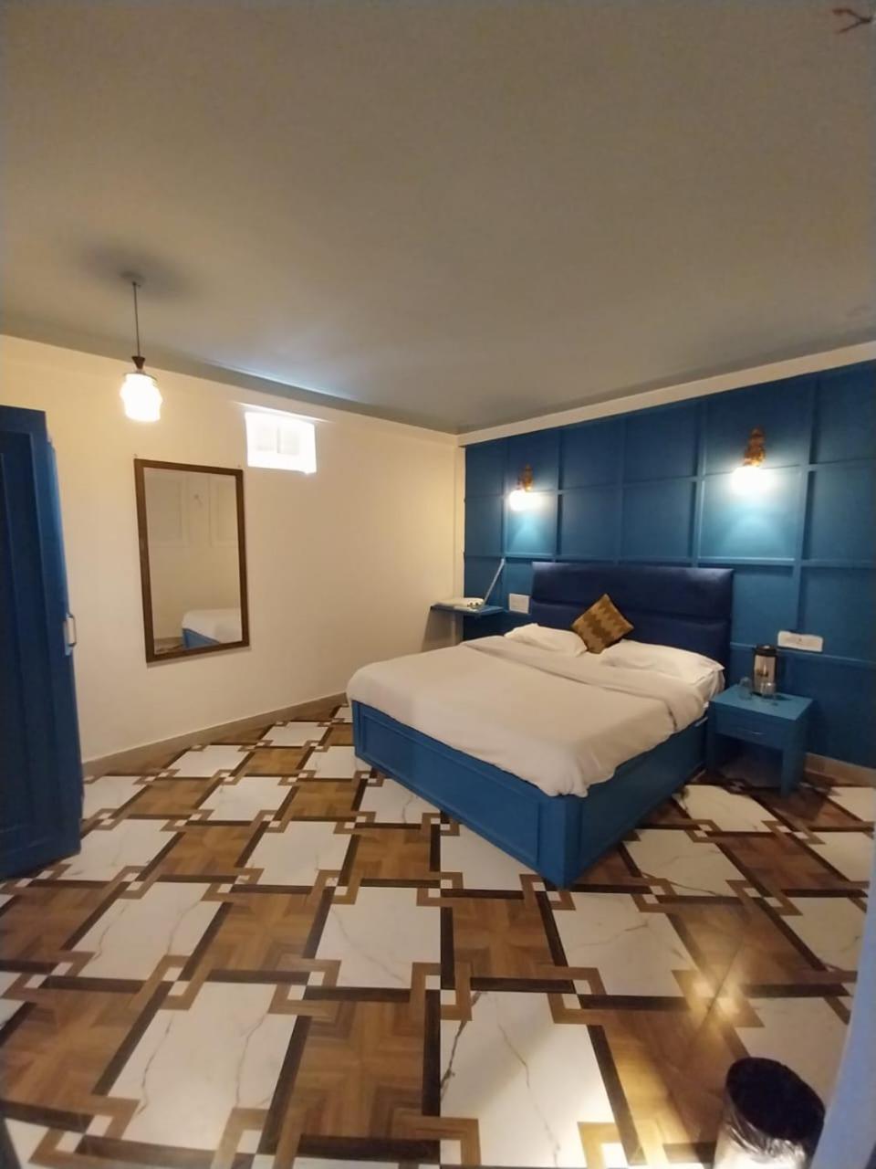 Hotel The Mussoorie International Buitenkant foto