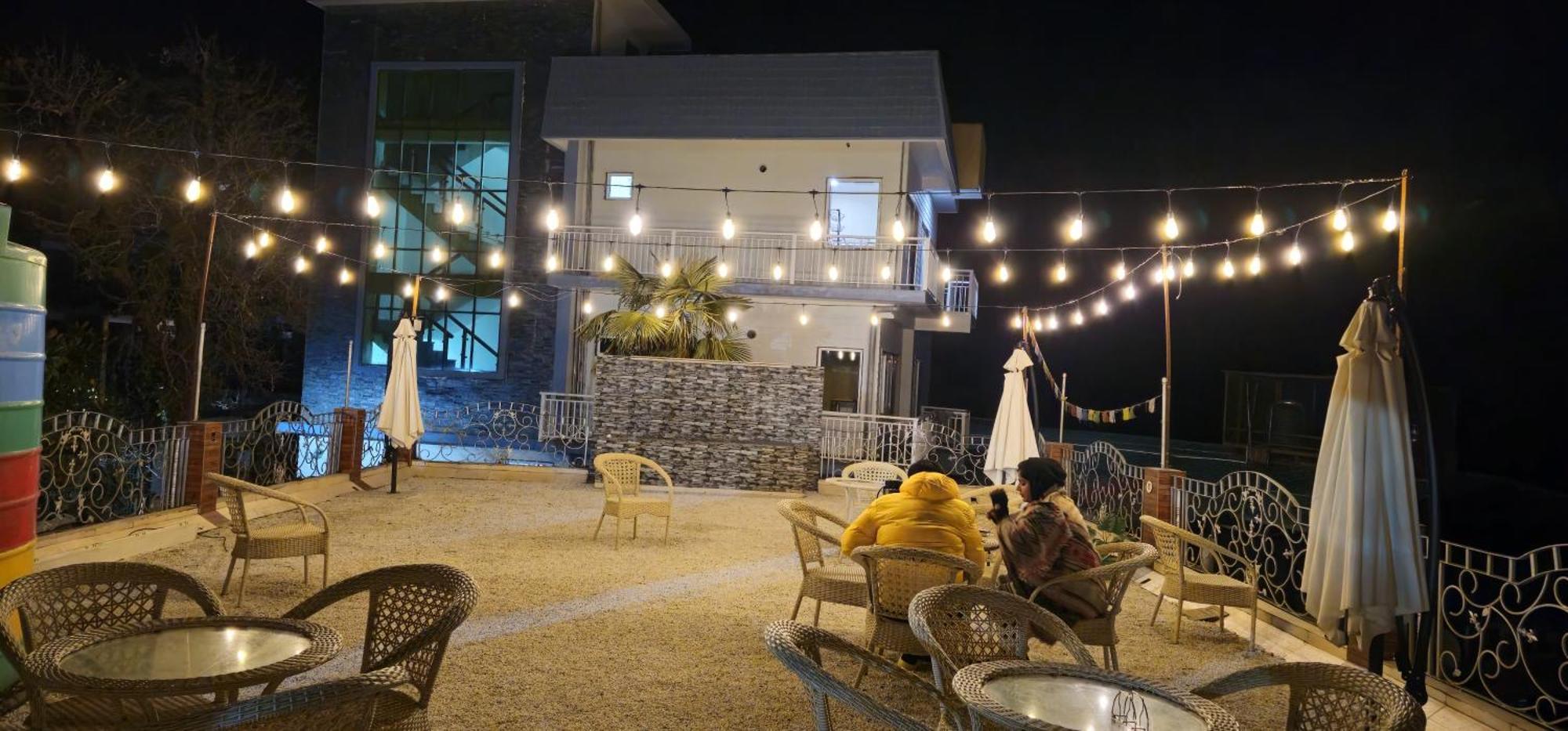 Hotel The Mussoorie International Buitenkant foto